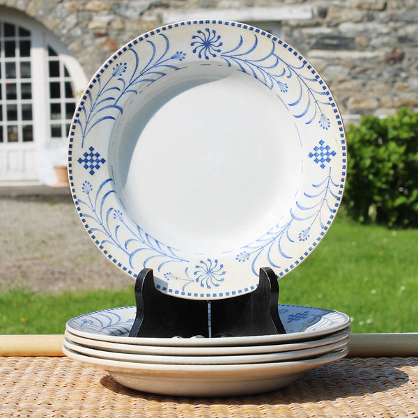 Ensemble de 5 assiettes creuses 23 cm en faïence de Creil et Montereau Labrador service Duphot