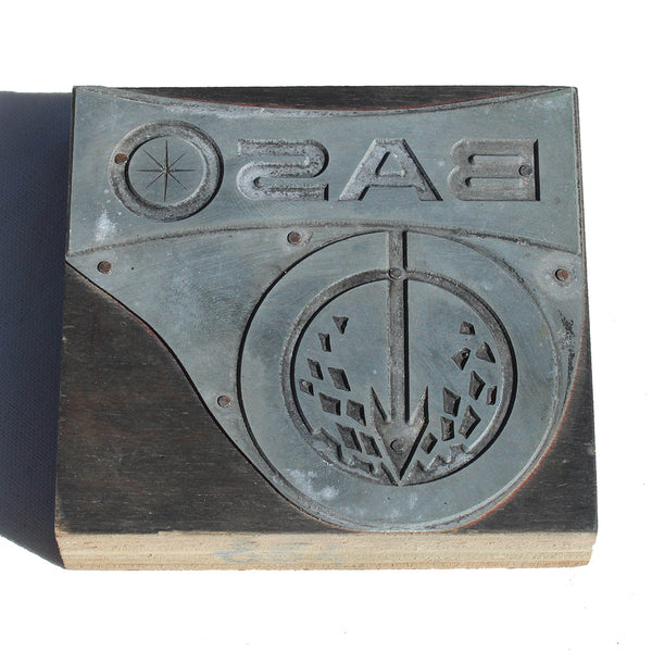 Ancienne matrice d'impression / tampon indication côté BAS ↓