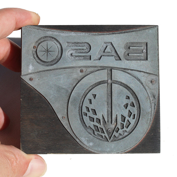 Ancienne matrice d'impression / tampon indication côté BAS ↓