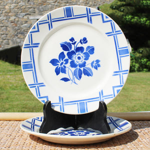 Paire d'assiettes plates 22.3 cm en faïence de Badonviller modèle Montcalm