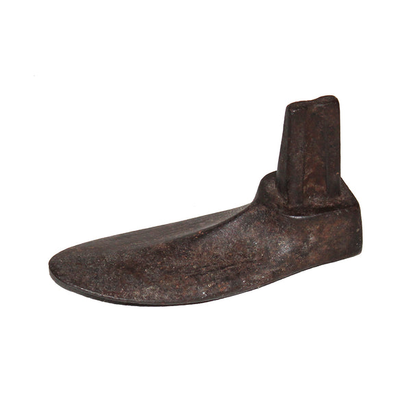 Ancien pied enfant enclume forme de chaussure de cordonnier en fonte 16 cm