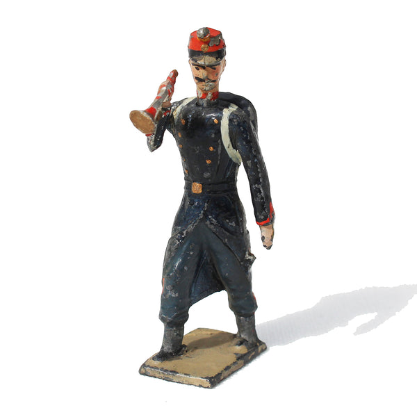 Ancienne figurine en plomb plein CBG Mignot soldat français / Artilleur de campagne en capote / Clairon
