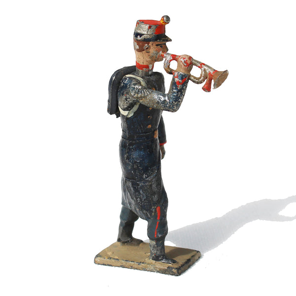 Ancienne figurine en plomb plein CBG Mignot soldat français / Artilleur de campagne en capote / Clairon