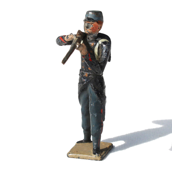 Ancienne figurine en plomb plein CBG Mignot soldat français / Artilleur de campagne au feu