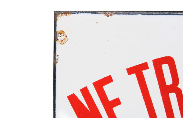 Plaque émaillée de passage à niveau SNCF " Ne traversez pas sans regarder dans les deux directions / Un train peut en cacher un autre ".