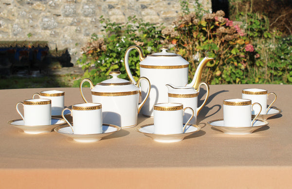 Ancien service à café complet 6 tasses Ancienne Fabrique Royale de Limoges blanc & doré