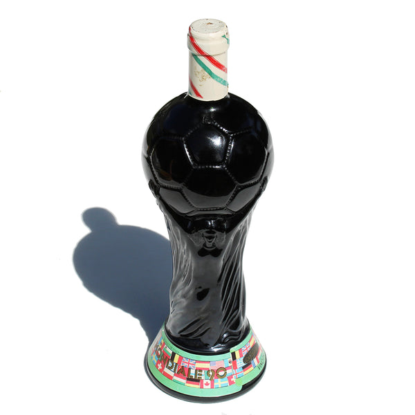 Football Memorabilia Mondiale Italia 90 - bouteille de vin de table pleine / non ouverte