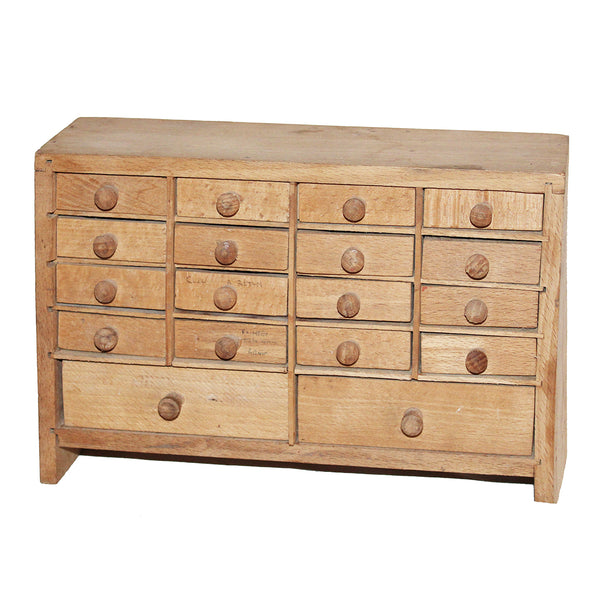 Petit meuble de métier / layette d'horloger vintage en bois / modèle à 18 tiroirs