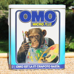 Baril de lessive publicitaire vintage vide Omo Micro Plus Chimpanzés de 1992