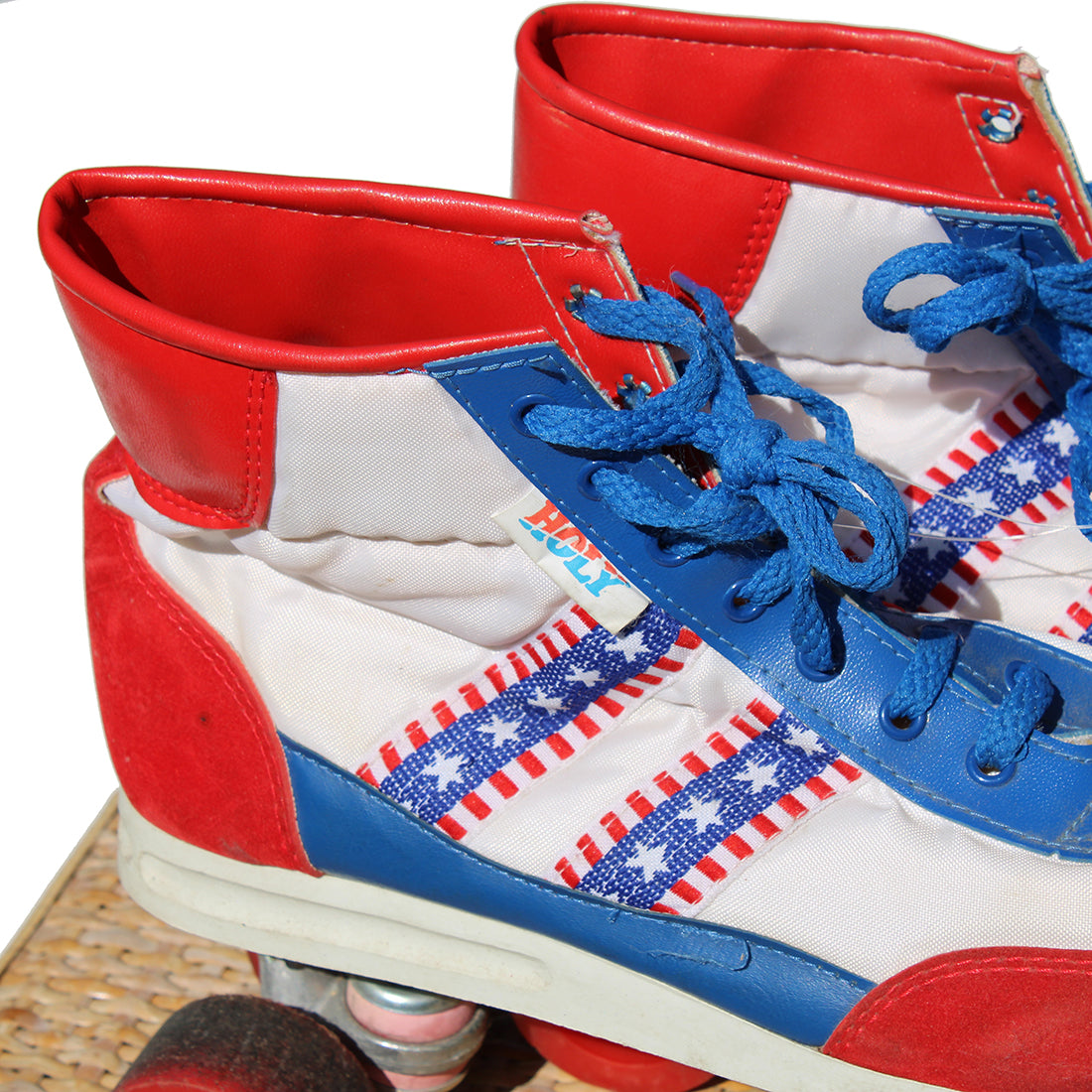 Patins à Roulettes Vintage – Taille 40 – Cuir Et Roues Usés