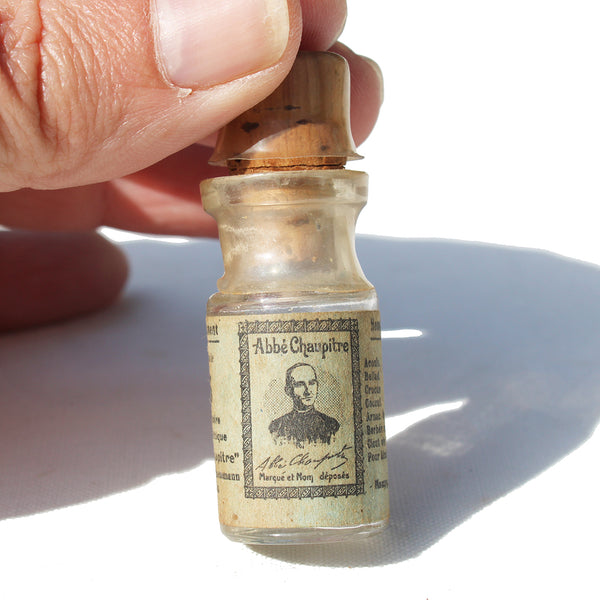 Ancien médicament homéopathique Abbé Chaupitre / flacon + boîte