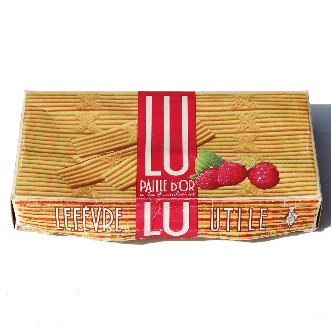 ANCIENNE CORBEILLE A fruits trompe l' oeil en ceramique EUR 15,00 ANCIENNE CORBEILLE A fruits trompe l' oeil en ceramique EUR 15,00