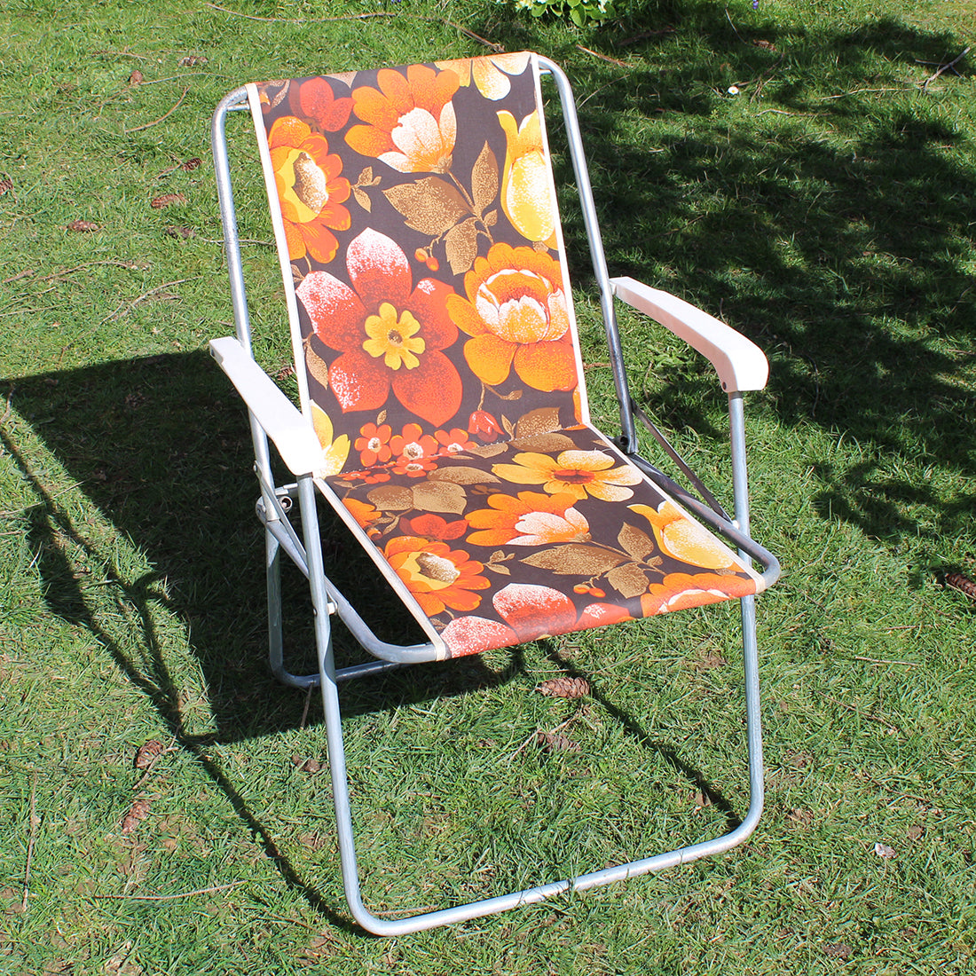 Chaise pliante de camping vintage tissu à fleurs