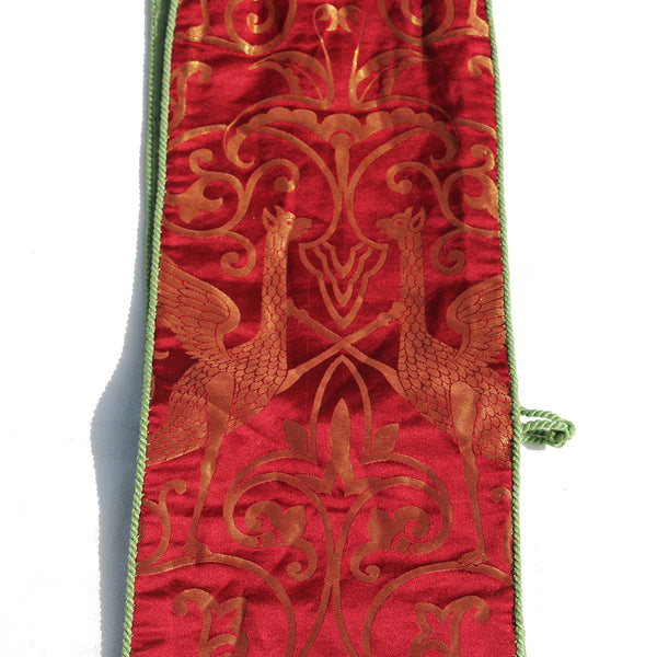 Ancien manipule liturgique / tissu de soie damassé bordeaux & vert / religion