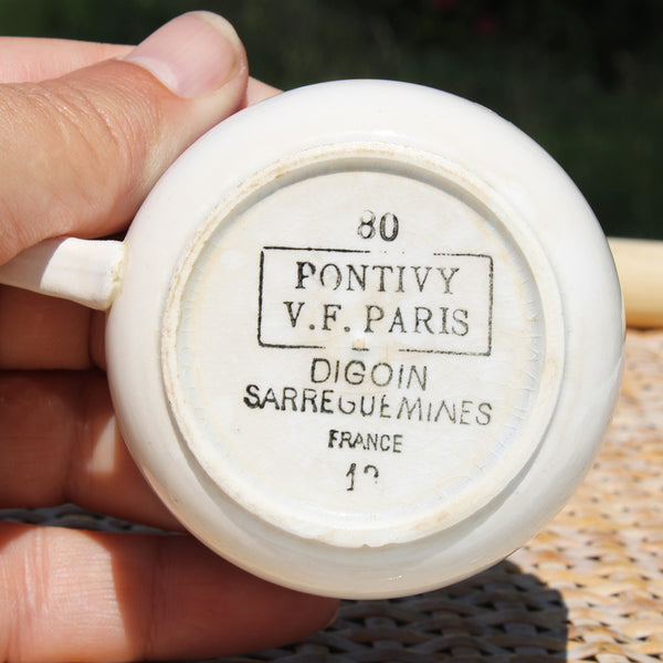 Ancienne tasse à café en faïence de Digoin Sarreguemines modèle Pontivy V.F. Paris