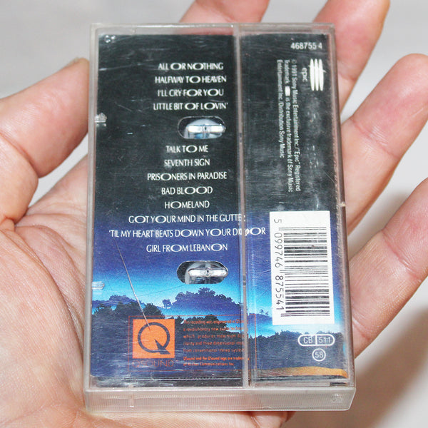 Cassette K7 audio vintage Europe Prisoners in Paradise ( 1991 )