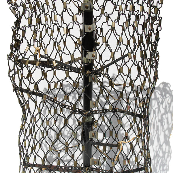 Ancien buste de mannequin de couture Idéal / Treillis métallique extensible du Jardin des Modes