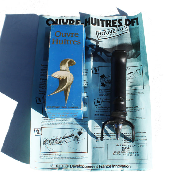 Ouvre huîtres / couteau vintage DFI / en boîte avec sa notice