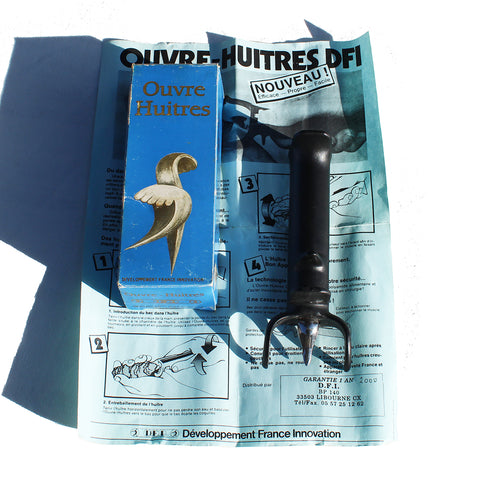 Ouvre huîtres / couteau vintage DFI / en boîte avec sa notice