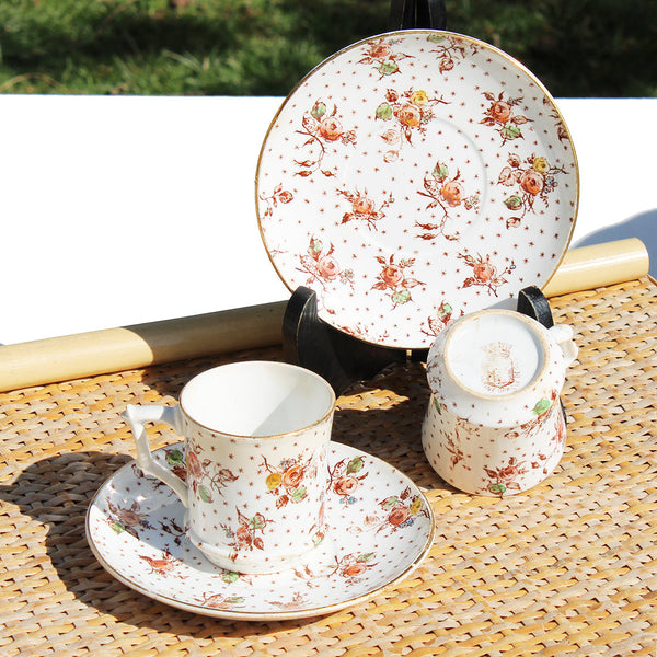 Duo de tasses à café anciennes + soucoupes de Gien modèle petites fleurs