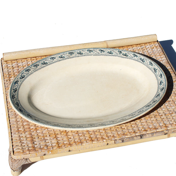 Ancien plat ovale 35.5 cm en faïence patinée de HB & Cie / Choisy le Roi modèle Champigny