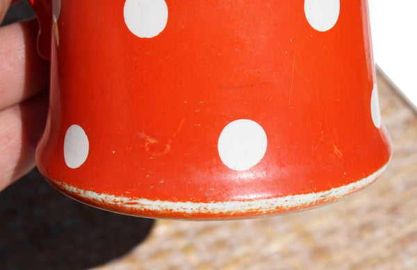 Ancien pichet / pot à lait 13 cm / Sarreguemines / Digoin modèle Confettis pois blancs / coloris orange