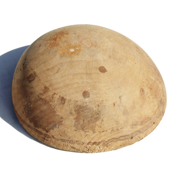 Ancienne petite marotte / forme à chapeau béret de chapelier en bois