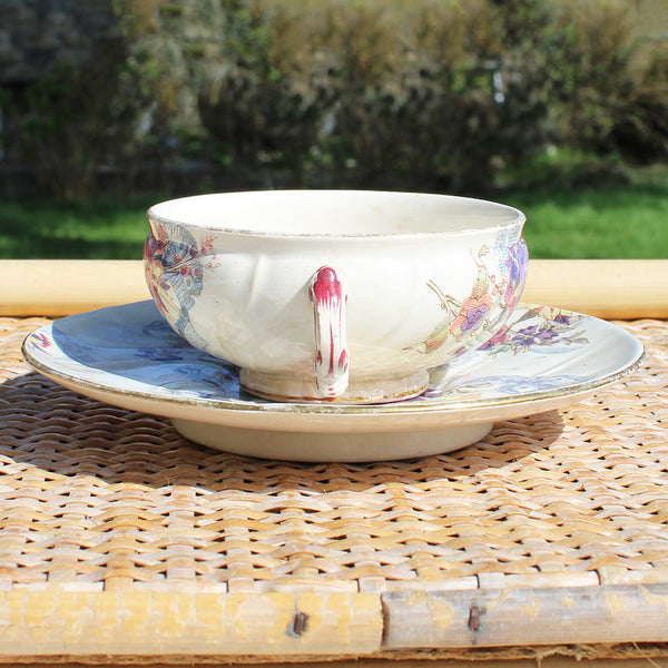 Ancienne tasse à thé + soucoupe en faïence de U & C Sarreguemines modèle Lavallière