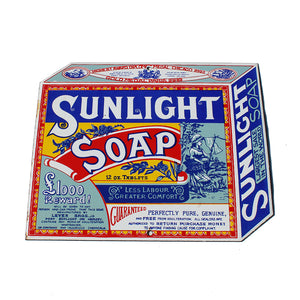 Plaque émaillée publicitaire édition vintage pour le savon Sunlight Soap