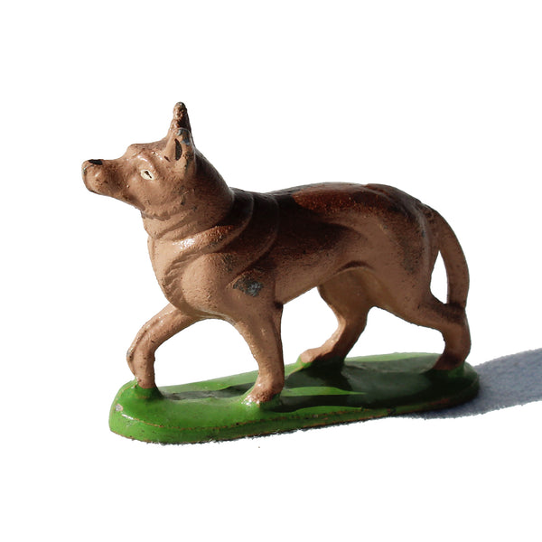 Ancienne figurine Quiralu : la ferme / chien / Berger allemand