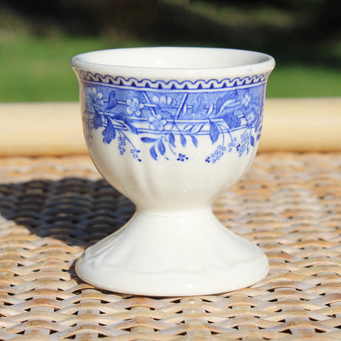 Ancien coquetier en faïence de Villeroy & Boch modèle Burgenland