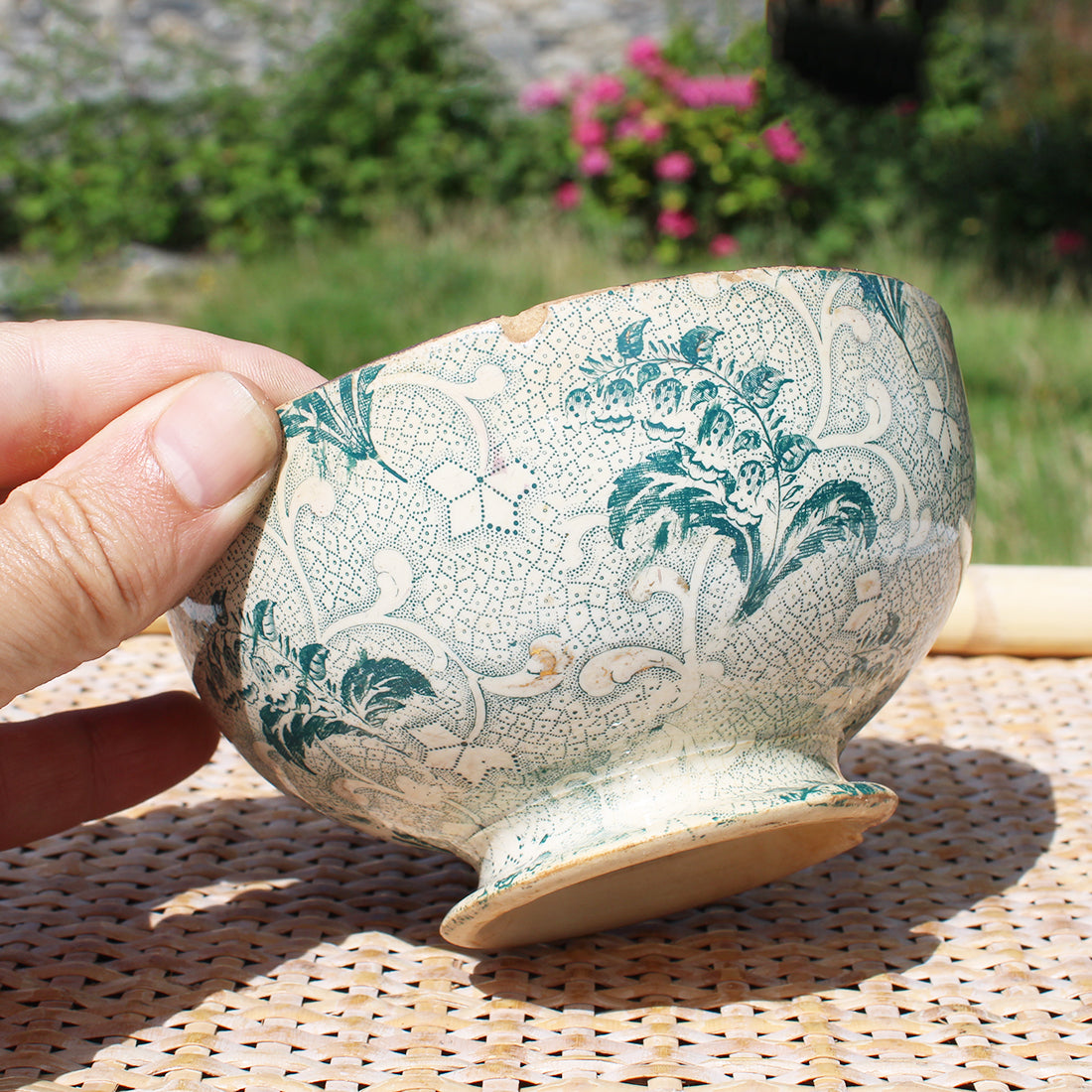 Ancien bol en faïence de Creil et Montereau