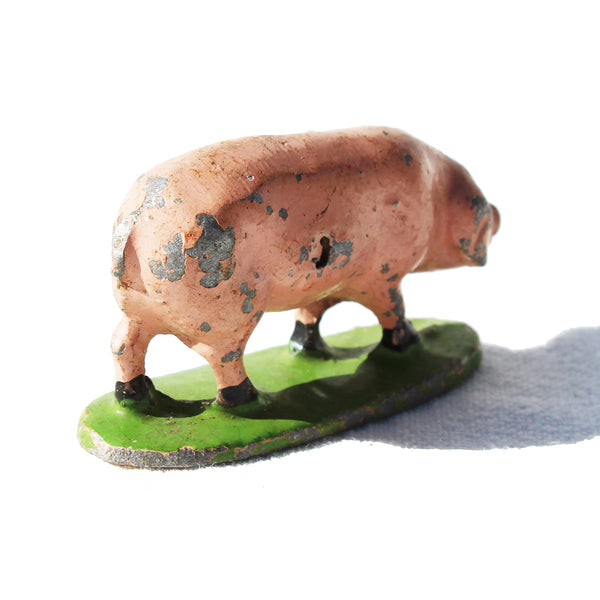 Ancienne figurine Quiralu / Wendal : la ferme / cochon