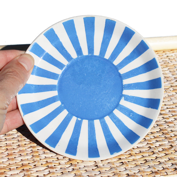 Ancienne sous tasse / soucoupe en faïence de Sarreguemines modèle Fox Trott