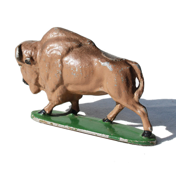 Ancienne figurine Quiralu : le Far-West / bison