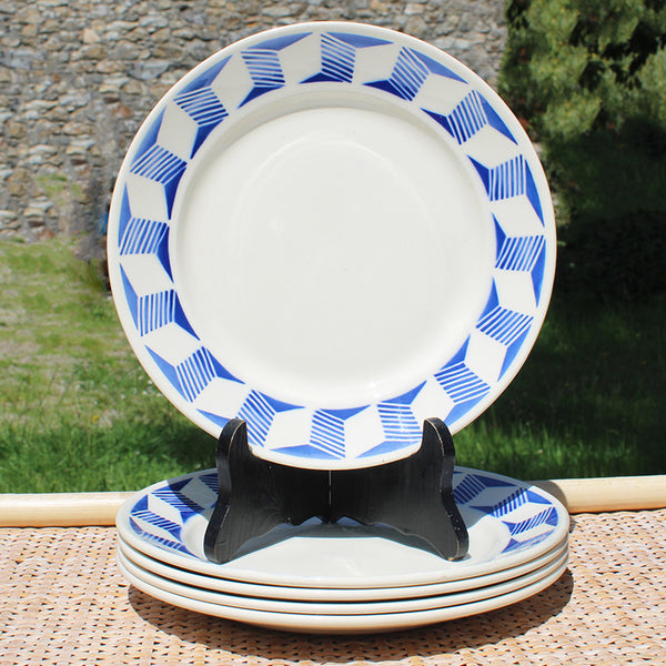 Ensemble de 5 assiettes plates anciennes 22.5 cm en faïence de Badonviller modèle St Christophe