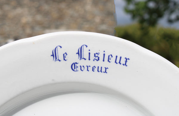 Set de 6 assiettes plates du restaurant Le Lisieux à Évreux en porcelaine pyroblan