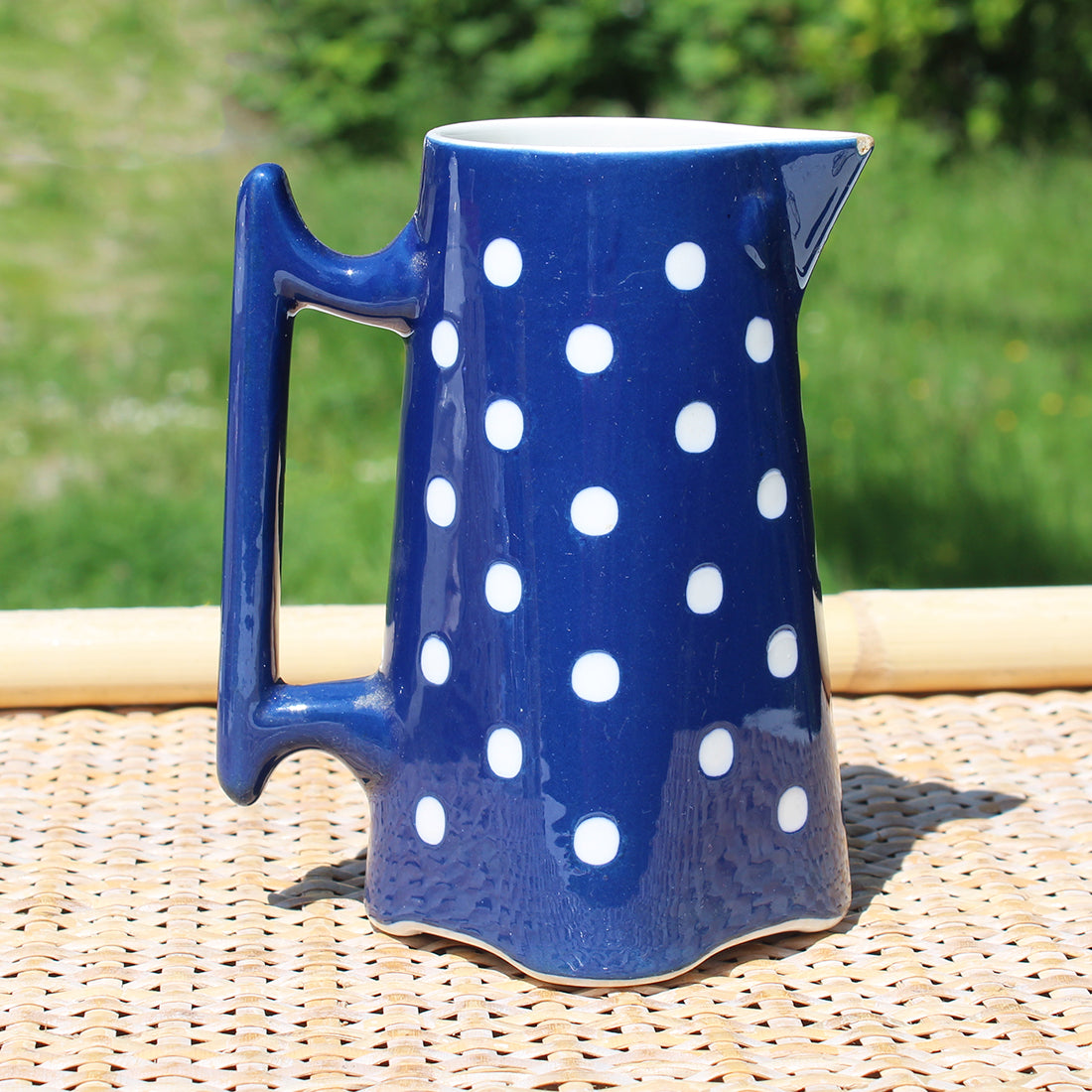 Ancien pichet / pot à lait 13 cm / Sarreguemines / Digoin modèle Confettis pois blancs / coloris marine