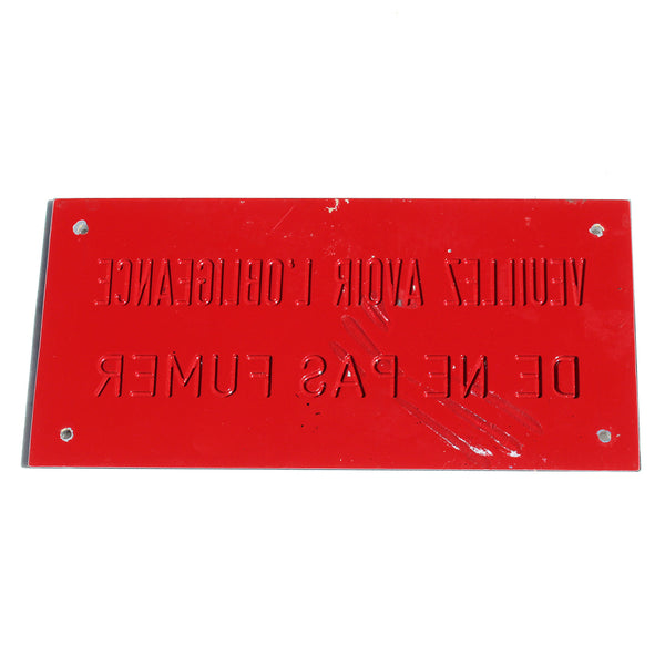 Plaque en plexiglas vintage 19.9 cm x 9.8 cm / Veuillez avoir l'obligeance de ne pas fumer