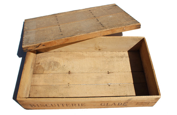 Ancienne grande boîte en bois pour gâteaux / Biscuits / Biscuiterie Glade