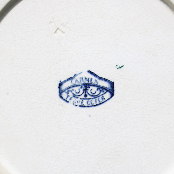 Ancienne assiette creuse 23 cm en faïence de U & C Sarreguemines modèle Carmen