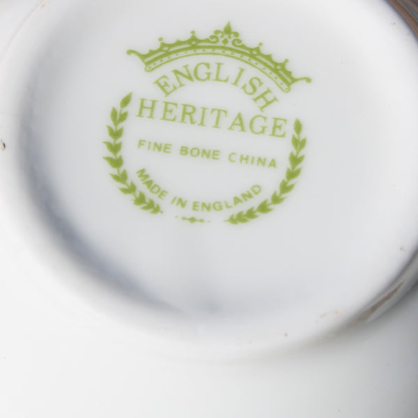 Tasse à thé + soucoupe en porcelaine anglaise English Heritage modèle mois Septembre