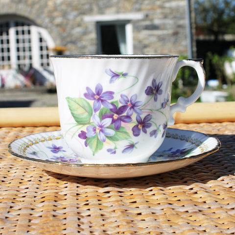 Tasse à thé + soucoupe en porcelaine anglaise English Heritage modèle mois septembre