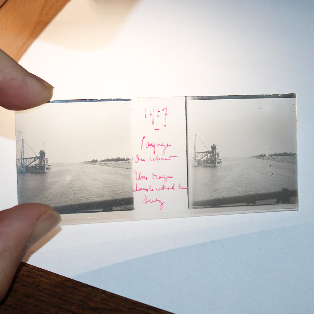 Ancienne plaque photo stéréoscopique en verre / 1907 / Drague sur le Canal de Suez