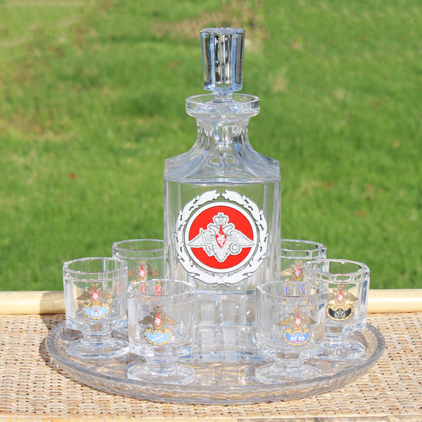 Service à vodka vintage en cristal de Gusevsky / Ministère de la Défense de la Fédération de Russie