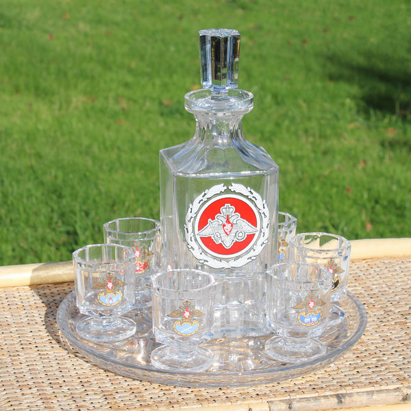 Service à vodka vintage en cristal de Gusevsky / Ministère de la Défense de la Fédération de Russie