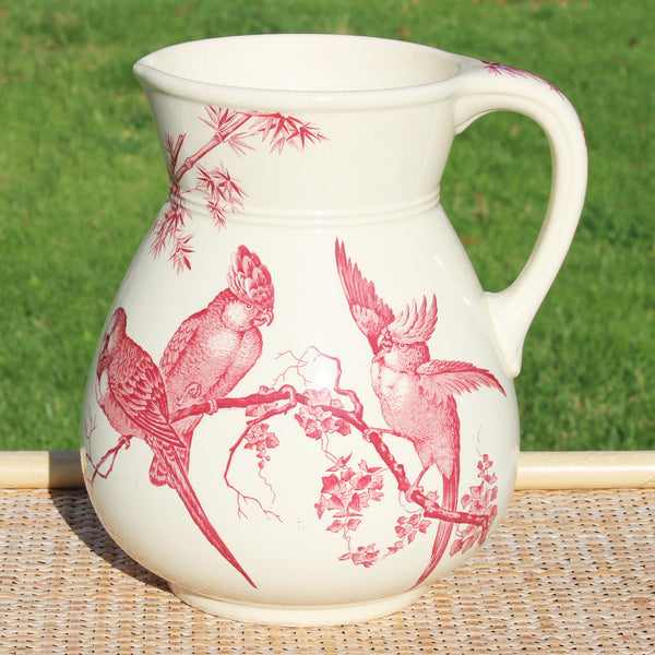 Broc de toilette en faïence de Longwy – Décor Oiseaux – Rouge sur fond crème – Fin XIXᵉ siècle