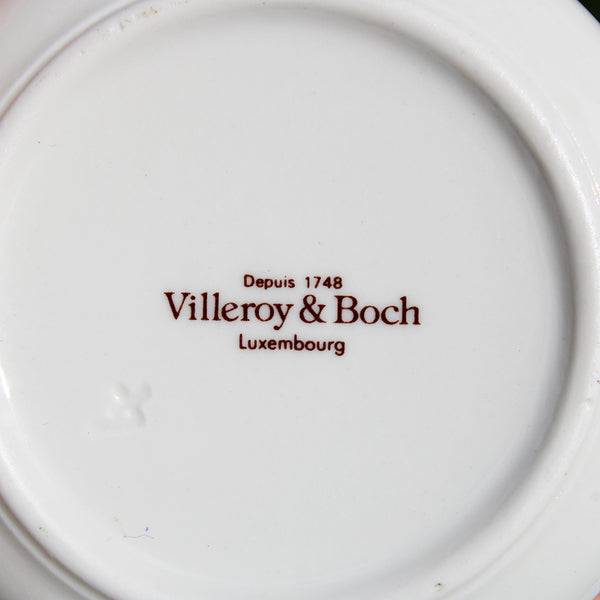 Petite bonbonnière en vitro-porcelaine de Villeroy & Boch design Botanica