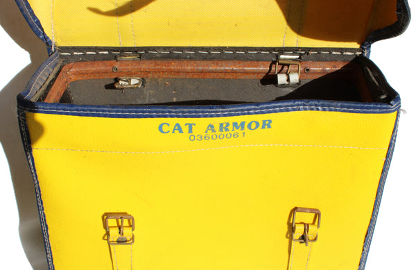Sacoche vélo vintage La Poste – CAT ARMOR – Jaune – Facteur