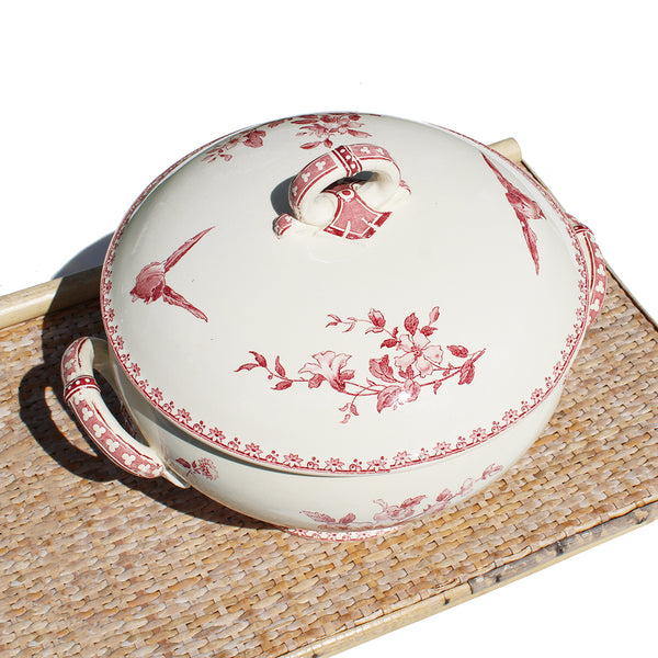 Grande soupière ancienne en faïence de Sarreguemines modèle Favori